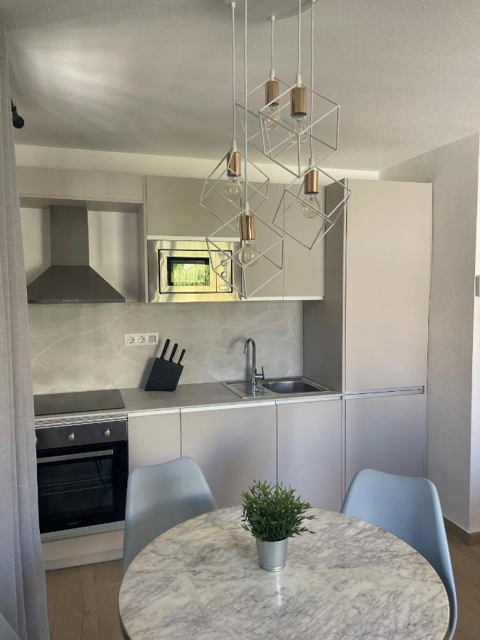 Lovely 1- Bedroom Rental With Pool, Close To The Beach Vera Zewnętrze zdjęcie